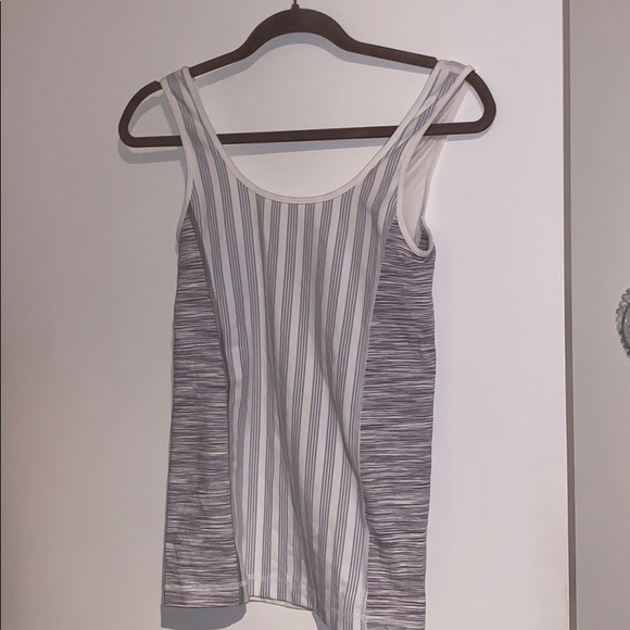 Lululemon athletic tank top - Picture 1 of 3